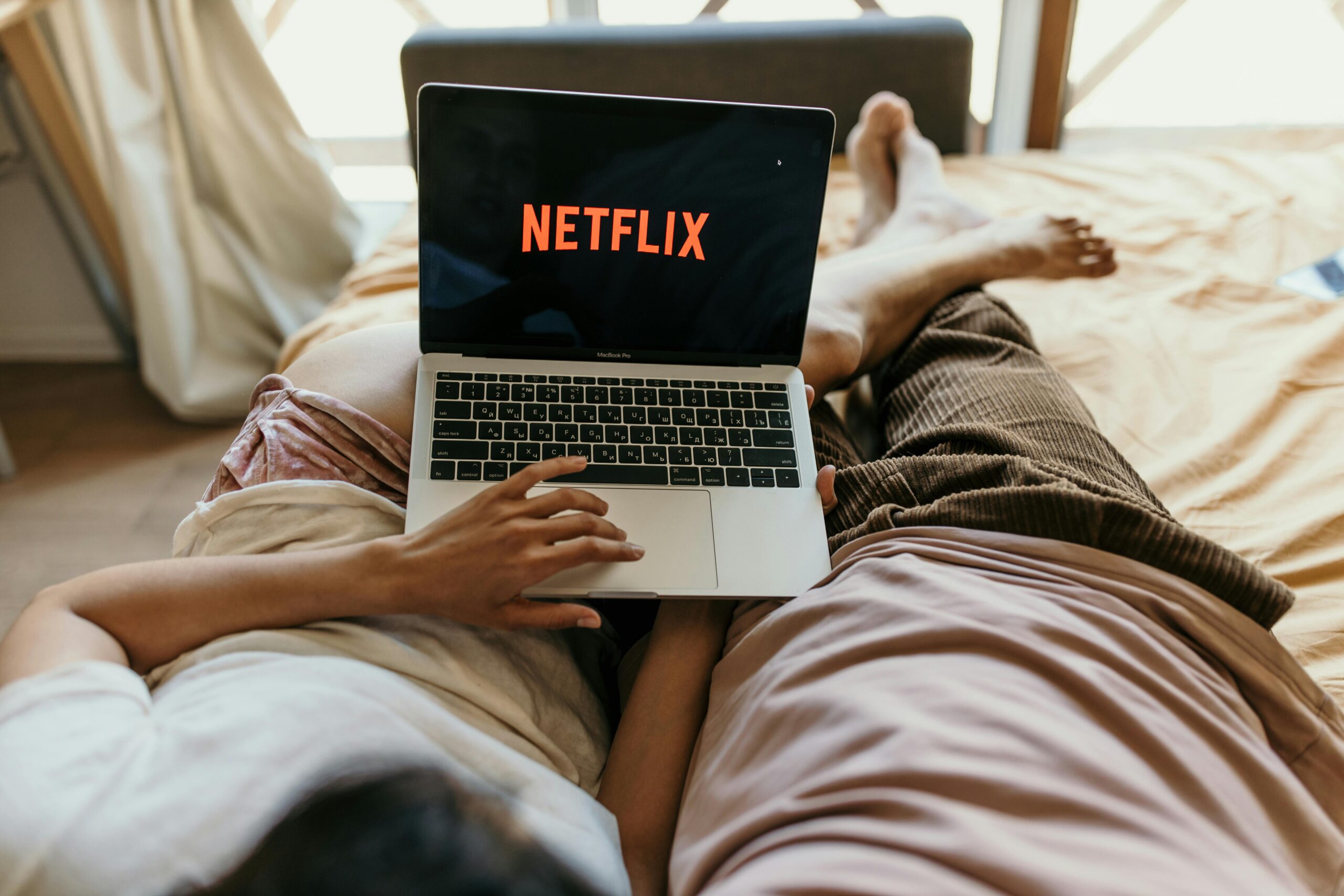 Cómo ver películas online gratis de manera legal