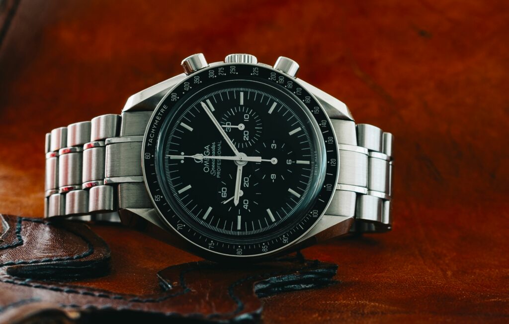 Omega Speedmaster Professional Moonwatch black dial chronograph luxury watch stainless steel